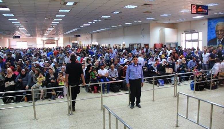تعديل ساعات عمل معبر الكرامة لتسهيل حركة قوافل الحجاج